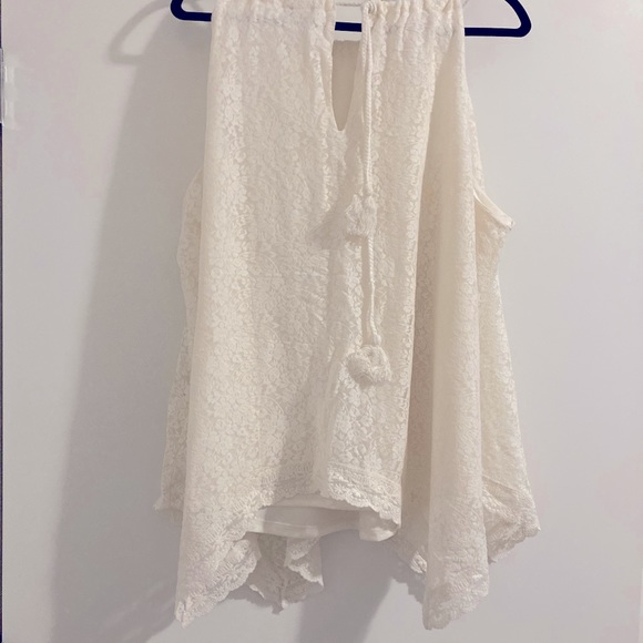 White Lace Top - Picture 2 of 2